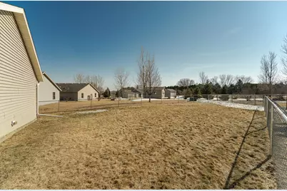 702 Southfork Place SE, Kasson, MN 55944 - Photo 4