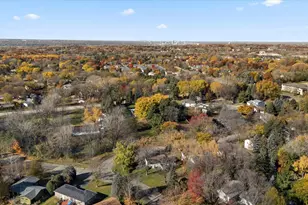 3048 Camelot Cir, Woodbury, MN 55125 - Photo 20