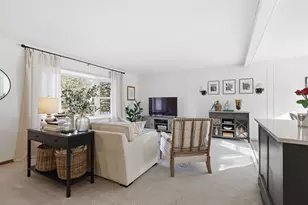 3048 Camelot Cir, Woodbury, MN 55125 - Photo 6