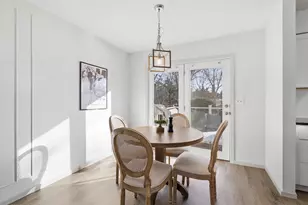 3048 Camelot Cir, Woodbury, MN 55125 - Photo 10