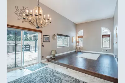 129 Hemlock Place, Vadnais Heights, MN 55127 - Photo 12