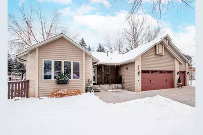 129 Hemlock Place, Vadnais Heights, MN 55127 - Photo 1