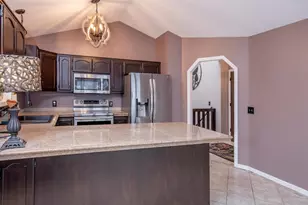 129 Hemlock Pl, Vadnais Heights, MN 55127 - Photo 16