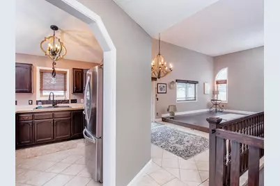 129 Hemlock Place, Vadnais Heights, MN 55127 - Photo 14