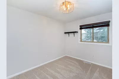 129 Hemlock Place, Vadnais Heights, MN 55127 - Photo 20