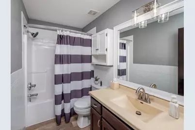 129 Hemlock Place, Vadnais Heights, MN 55127 - Photo 22