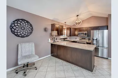 129 Hemlock Place, Vadnais Heights, MN 55127 - Photo 16