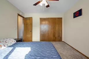 8525 Maplebrook Pkwy N, Brooklyn Park, MN 55445 - Photo 12