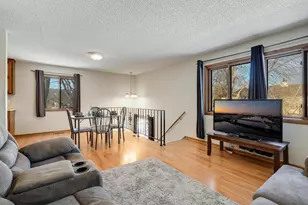 8525 Maplebrook Pkwy N, Brooklyn Park, MN 55445 - Photo 8