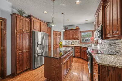 9531 176th Court W, Lakeville, MN 55044 - Photo 12