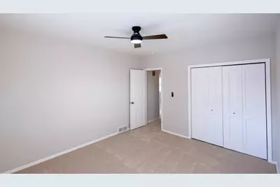 118 13th Avenue S, South Saint Paul, MN 55075 - Photo 12