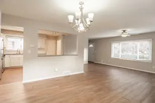 6418 Knoll Street N, Golden Valley, MN 55427 - Photo 8