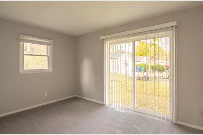 6418 Knoll Street N, Golden Valley, MN 55427 - Photo 10