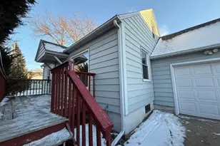1422 2nd St SE, Rochester, MN 55904 - Photo 2