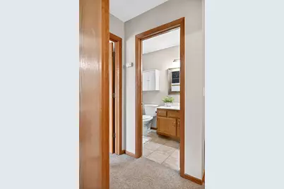 17975 Cobblestone Way, Eden Prairie, MN 55347 - Photo 18