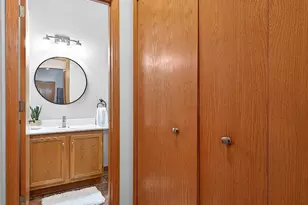 17975 Cobblestone Way, Eden Prairie, MN 55347 - Photo 8