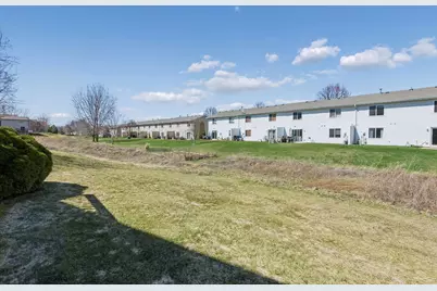 1617 Lexington Lane, Shakopee, MN 55379 - Photo 16