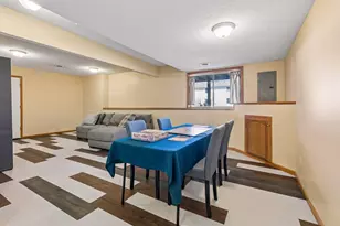 1617 Lexington Ln, Shakopee, MN 55379 - Photo 30