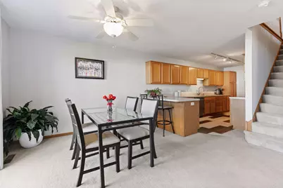 1617 Lexington Lane, Shakopee, MN 55379 - Photo 8