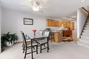 1617 Lexington Ln, Shakopee, MN 55379 - Photo 8