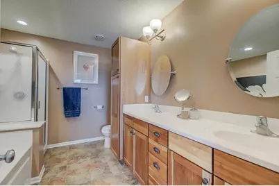 15647 Eaglewood Lane #1502, Apple Valley, MN 55124 - Photo 16