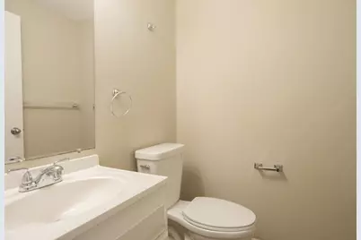 38 Winona Street W, Saint Paul, MN 55107 - Photo 10