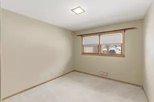 17 Gold St, Minnesota Lake, MN 56068 - Photo 10