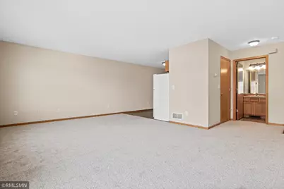 2509 Cobble Hill Court #H, Woodbury, MN 55125 - Photo 2