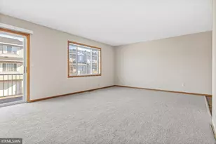 2509 Cobble Hill Ct, Woodbury, MN 55125 - Photo 10