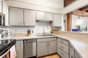 400 N 1st St, Minneapolis, MN 55401 - Photo 16