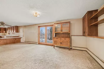 401 2nd Street E, Wanamingo, MN 55983 - Photo 8