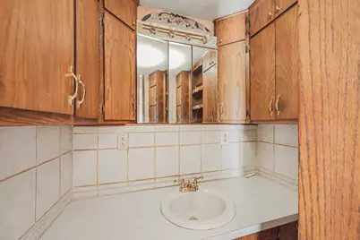 401 2nd Street E, Wanamingo, MN 55983 - Photo 12