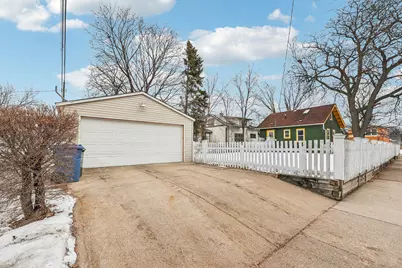 4701 Bryant Avenue N, Minneapolis, MN 55430 - Photo 36