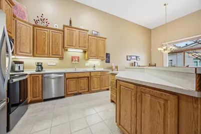 3250 40 Avenue S #F, Fargo, ND 58104 - Photo 10