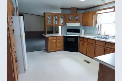 18340 US Highway 59 NE, Thief River Falls, MN 56701 - Photo 8