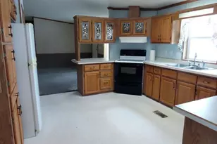 18340 US Hwy 59 NE, Thief River Falls, MN 56701 - Photo 8