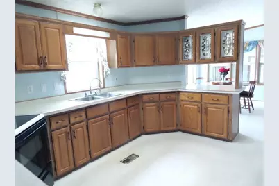 18340 US Highway 59 NE, Thief River Falls, MN 56701 - Photo 12