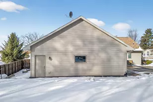 89 W 2nd St, Buffalo City, WI 54622 - Photo 44