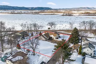 89 W 2nd St, Buffalo City, WI 54622 - Photo 1