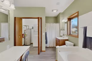 89 W 2nd St, Buffalo City, WI 54622 - Photo 24