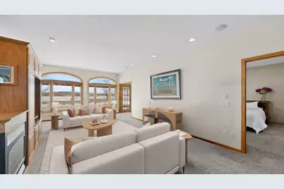 89 W 2nd Street, Buffalo City, WI 54622 - Photo 6