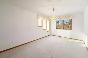 8111 Kimberly Ln N, Maple Grove, MN 55311 - Photo 38