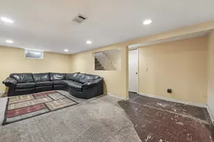 5401 Hampshire Ave N, Crystal, MN 55428 - Photo 18