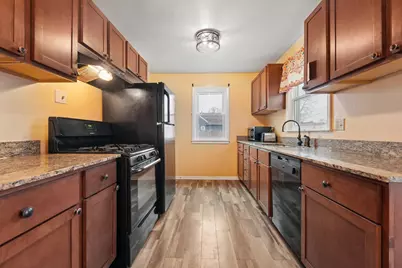 5401 Hampshire Avenue N, Crystal, MN 55428 - Photo 10