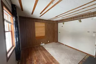 109 E 9th St, Morris, MN 56267 - Photo 6