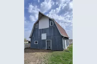 21510 430th Avenue, Morris, MN 56267 - Photo 22