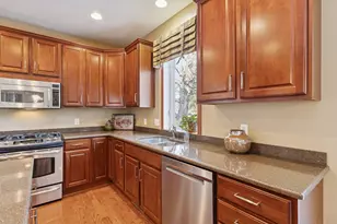 6975 Timber Ridge Hollow S, Cottage Grove, MN 55016 - Photo 16