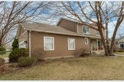 4541 Savannah Drive NW, Rochester, MN 55901 - Photo 2