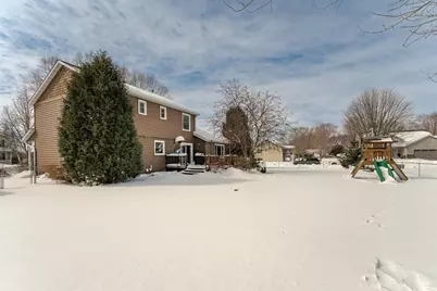 4541 Savannah Drive NW, Rochester, MN 55901 - Photo 2