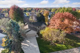 7140 Upper 157th St W, Apple Valley, MN 55124 - Photo 2